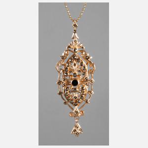 Feiner Historismusanhänger