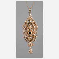 Feiner Historismusanhänger111