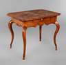 Intarsierter Barocktisch