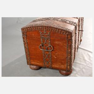 Runddeckeltruhe Barock