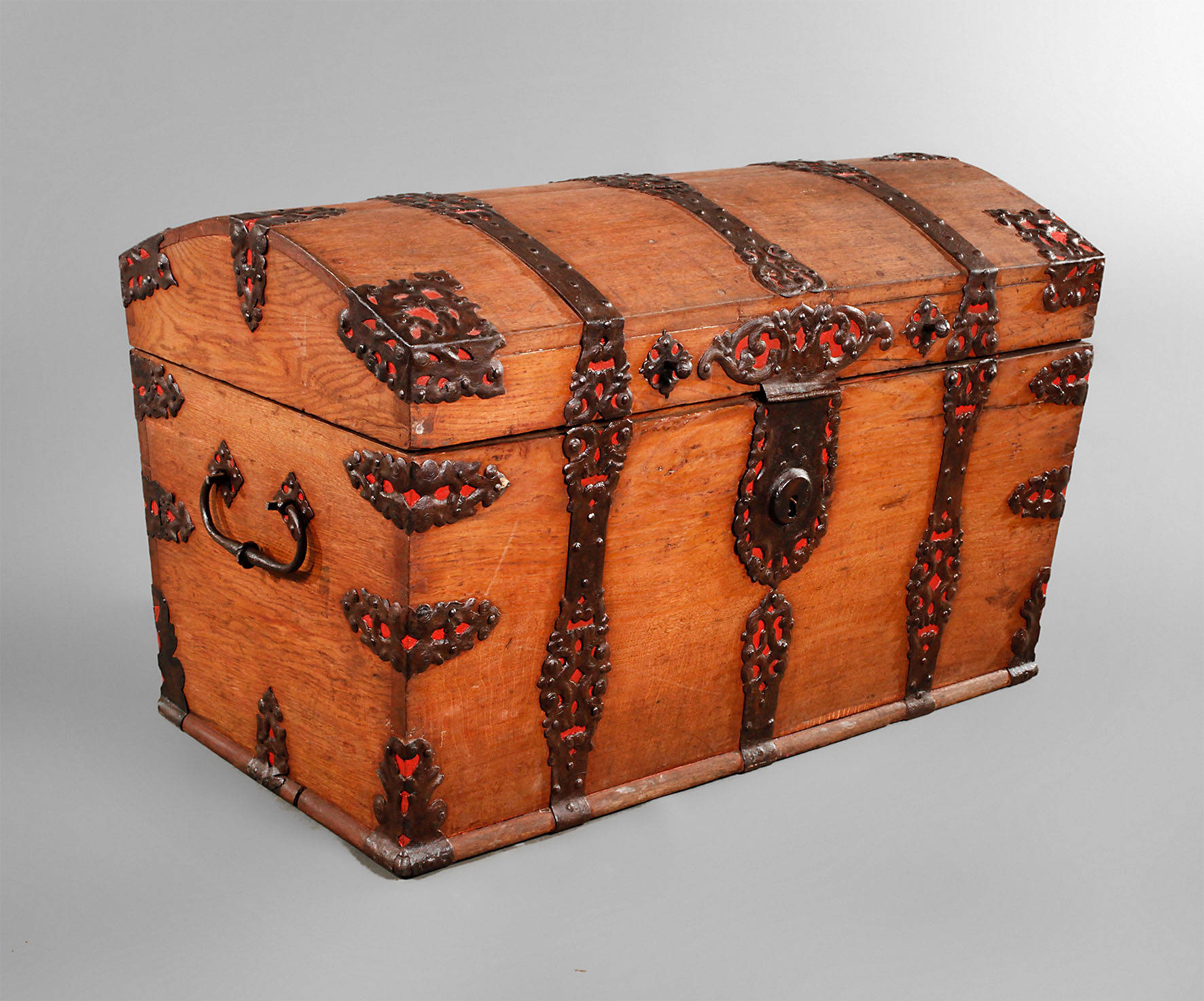 Runddeckeltruhe Barock