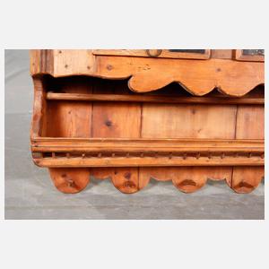 Bäuerlicher Wandschrank