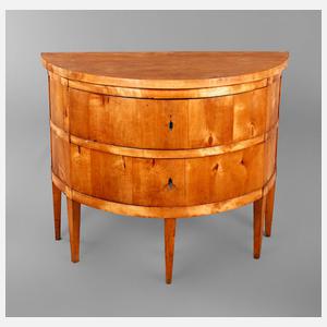 Demi Lune-Kommode