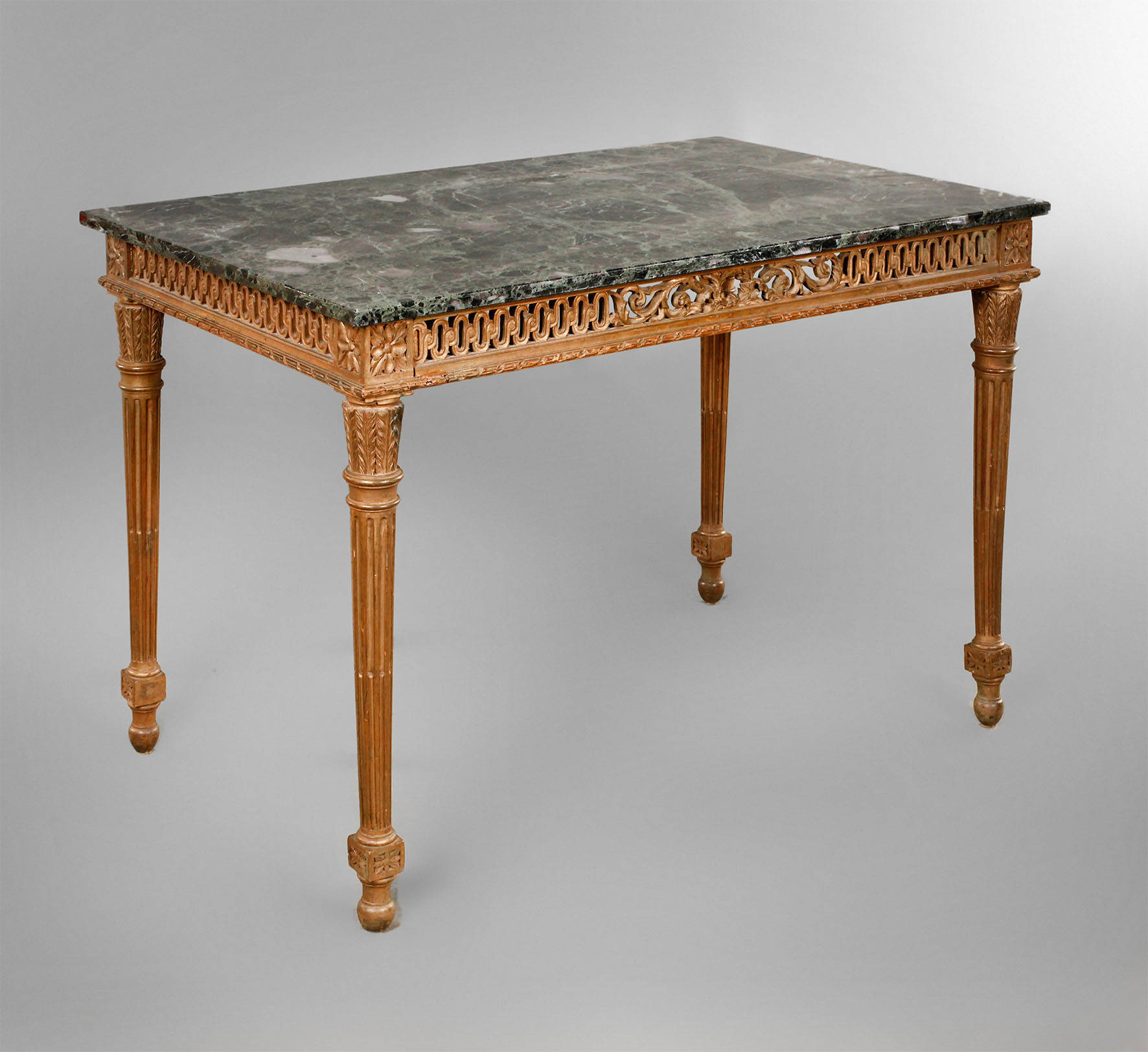 Klassizistischer Tisch