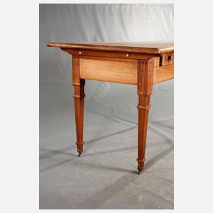 Klassizistischer Schreibtisch und Sessel