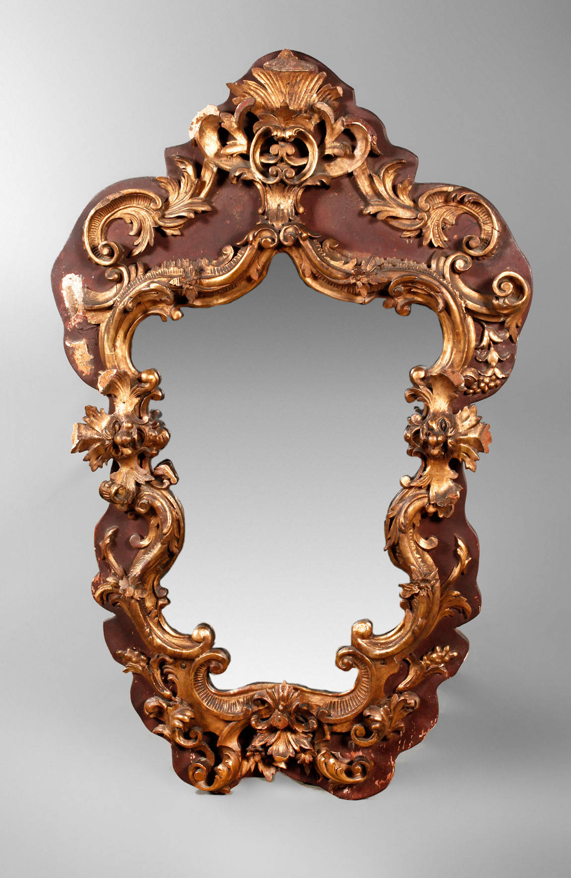 Wandspiegel im Barockstil