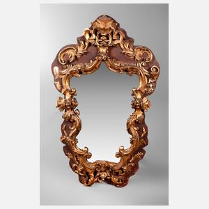 Wandspiegel im Barockstil