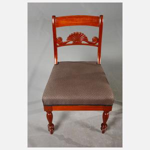 Fünf Biedermeierstühle