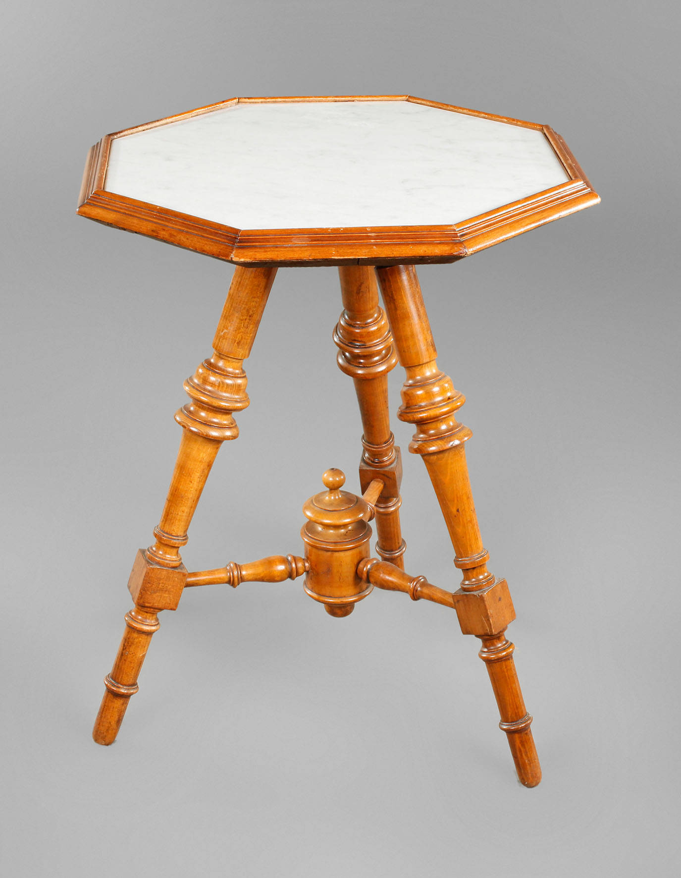 Beistelltisch Historismus