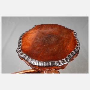 Guéridon mit Teufel