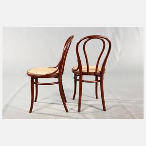 Drei Kaffeehausstühle Thonet