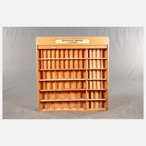 Wandschrank mit Rollladen