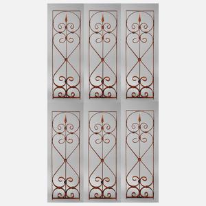 Sechs kleine Fenstergitter