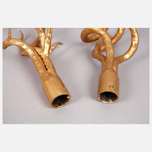 Zwei Abschlüsse für Gardinenstangen