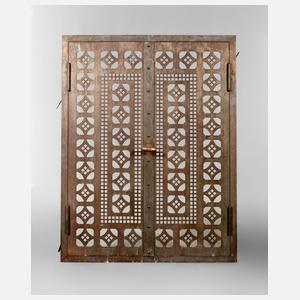 Tür eines Gaskamins