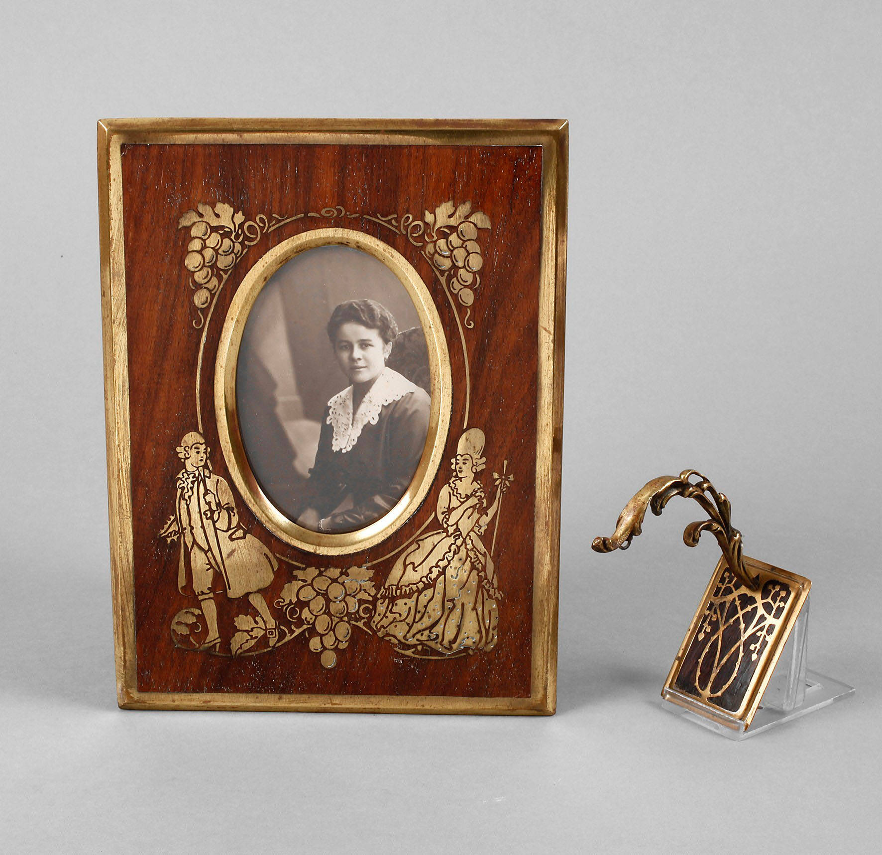 Tischbilderrahmen und Taschenuhrenständer