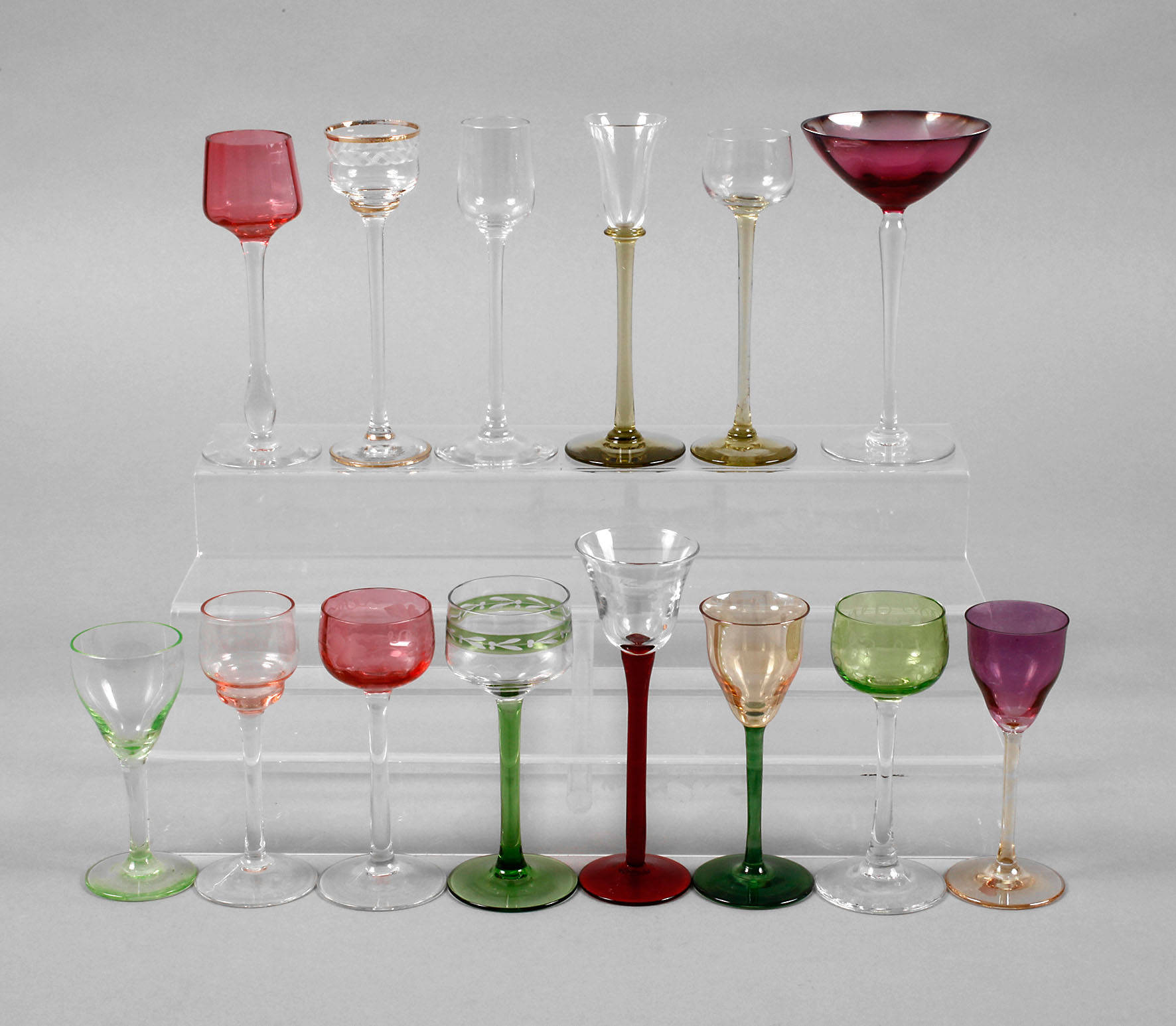 14 verschiedene Likörgläser Jugendstil