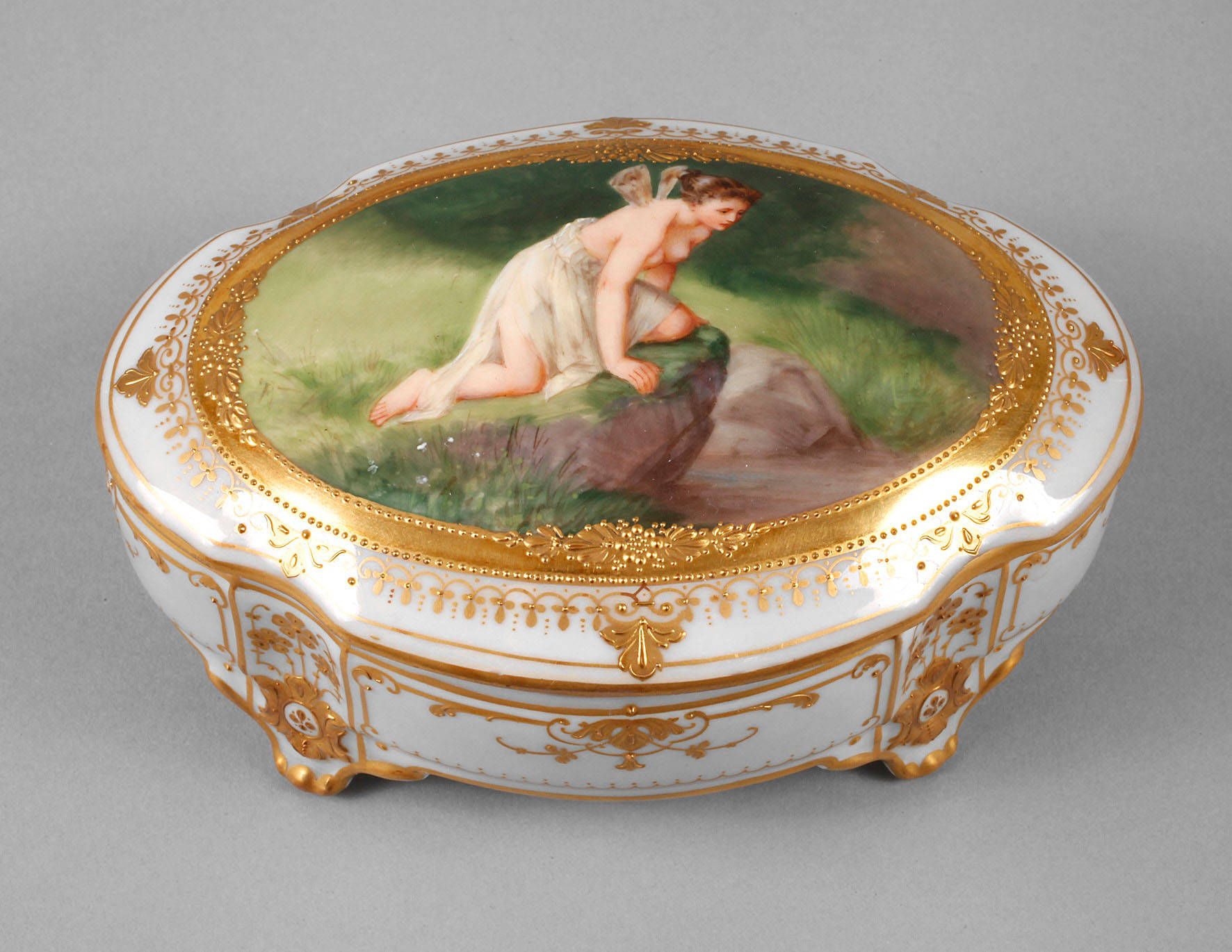 Dresden Deckeldose Elfenmotiv