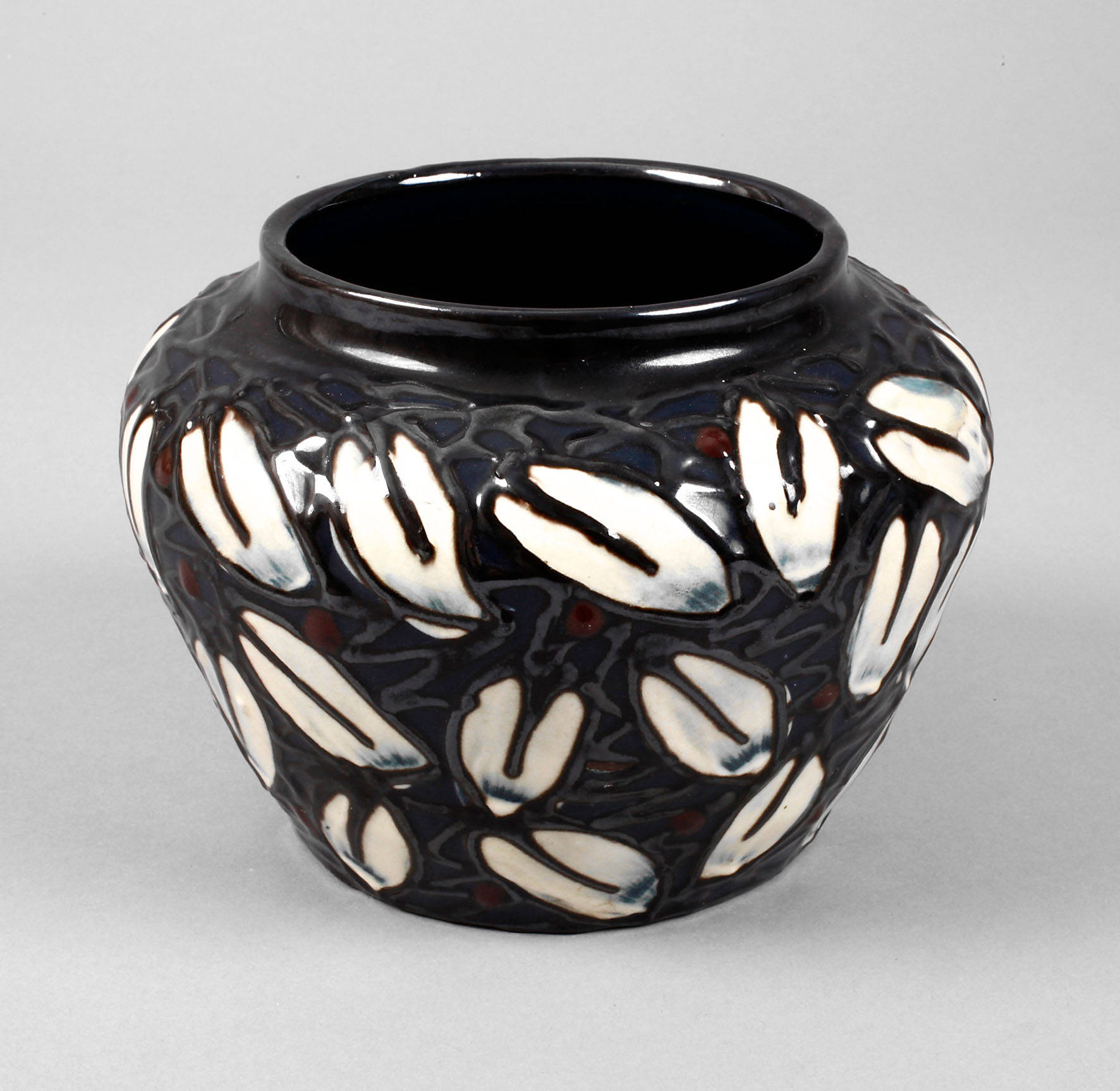 Vase Schlickermalerei