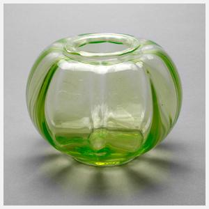 Uranglasvase ”Glasfabriek Leerdam”