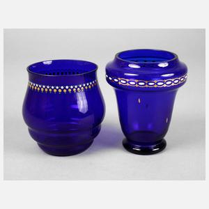 Zwei Vasen Kobaltglas