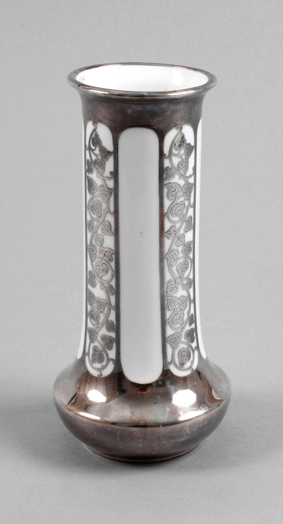 Heinrich & Co. Vase mit Silveroverlay