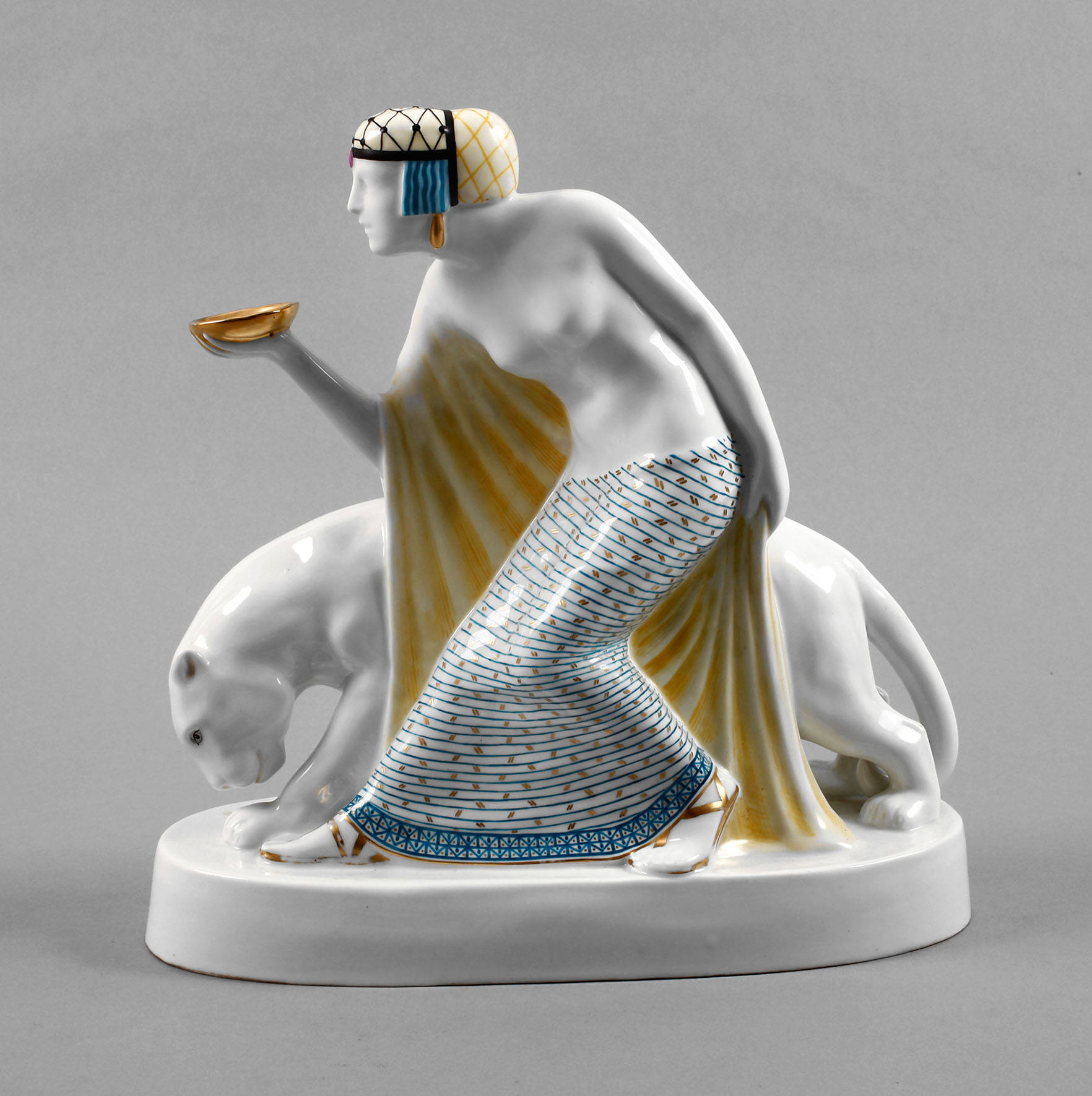 Heubach Ägypterin mit Panther