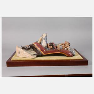 Große figürliche Wandplastik