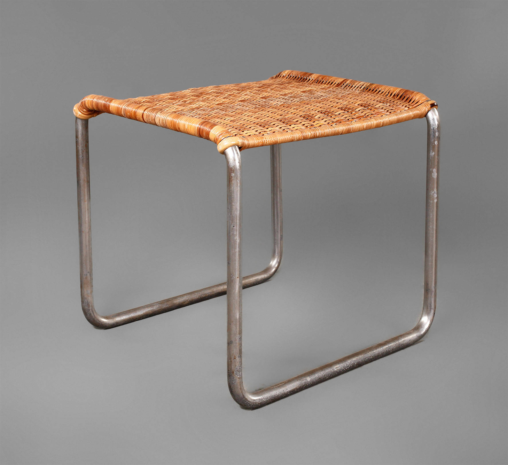 Stahlrohrhocker Mies van der Rohe MR 10