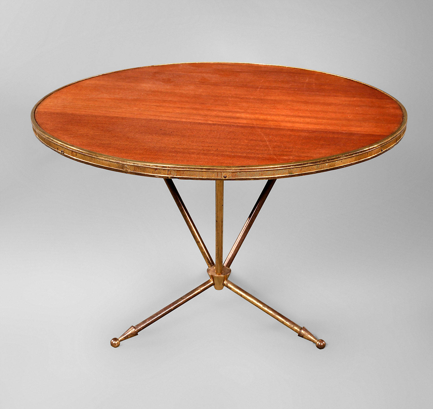 Kleiner Beistelltisch