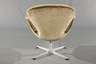 Drei Swan-Chairs Arne Jacobsen