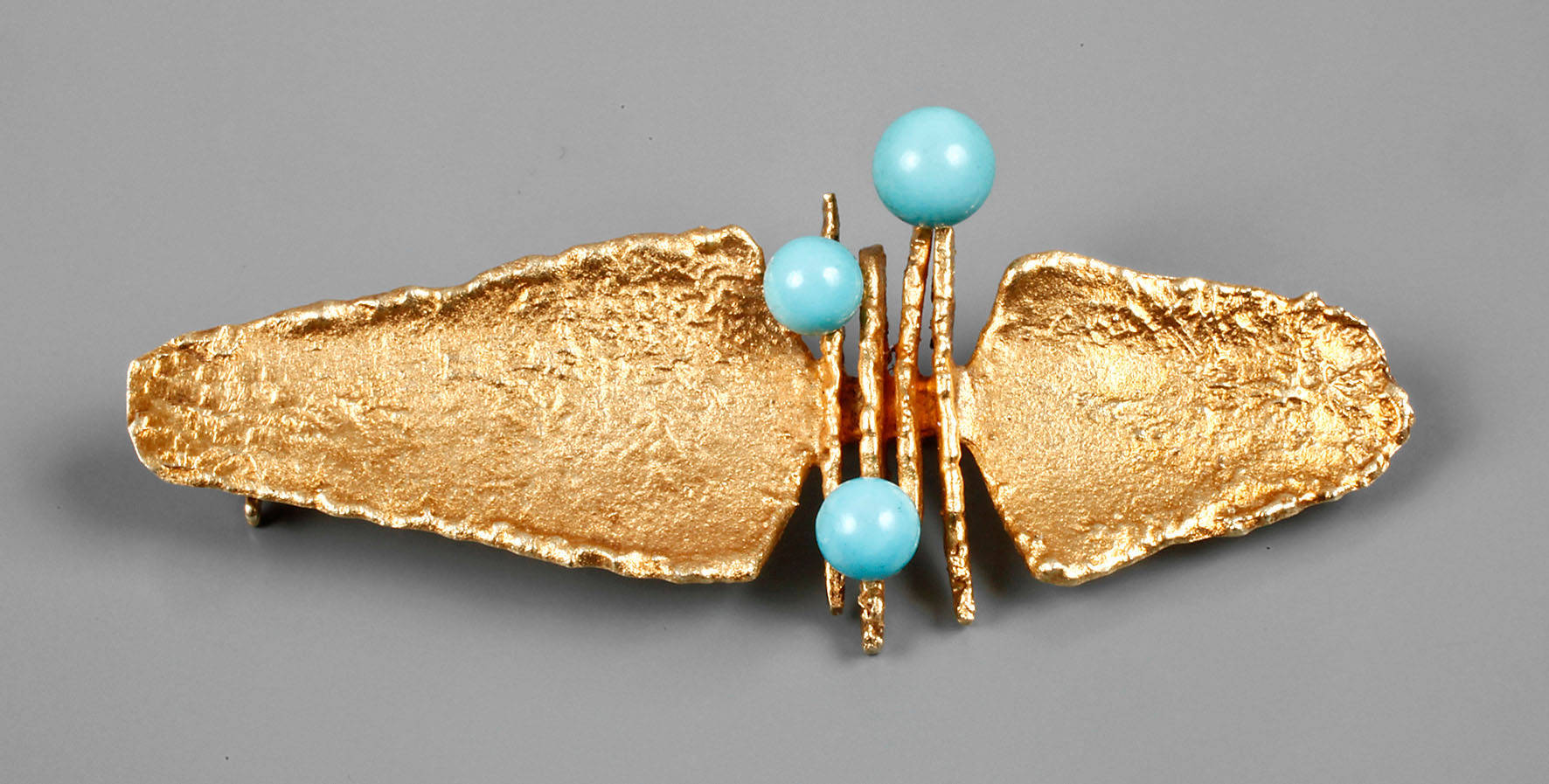 Goldbrosche mit Türkiskugeln