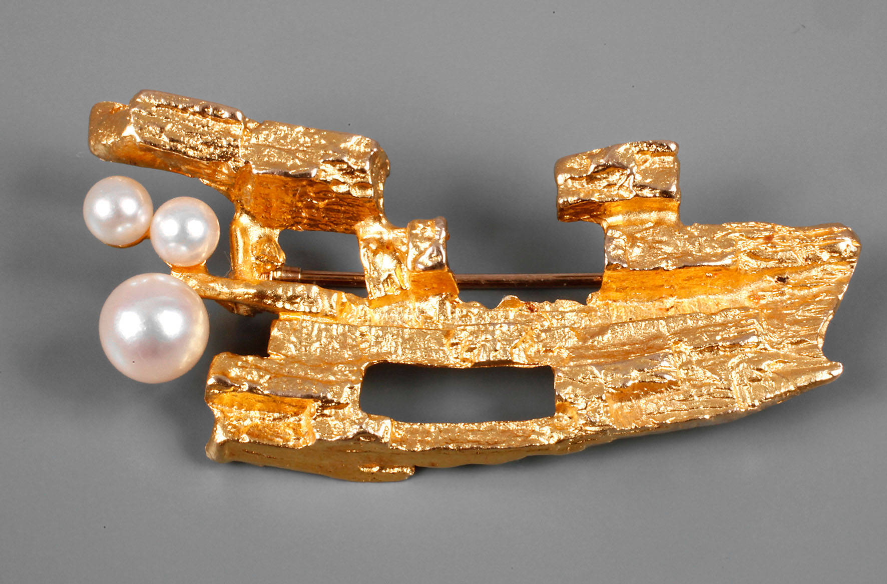 Lapponia Goldbrosche Design