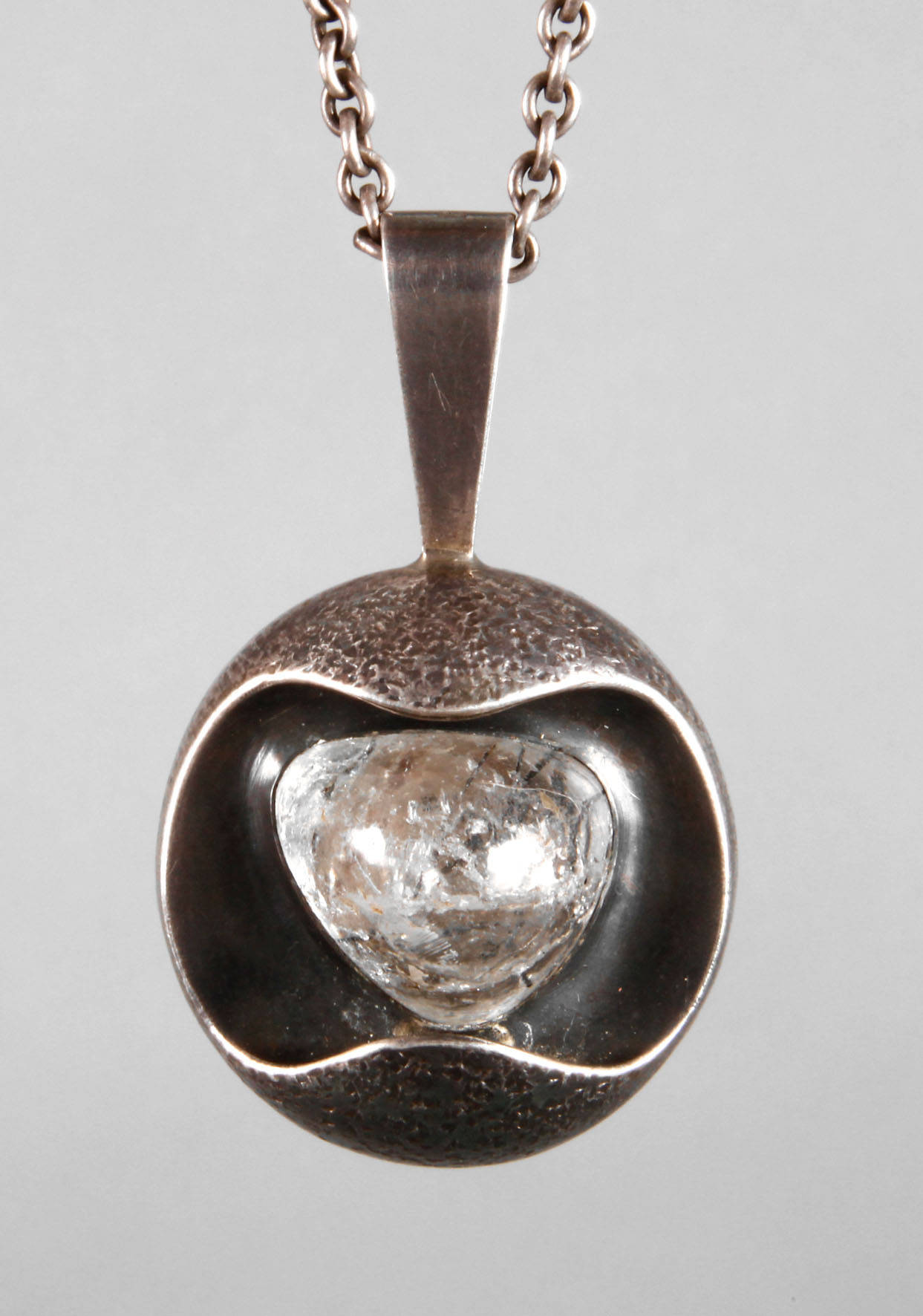 Designanhänger mit Rutilquarz