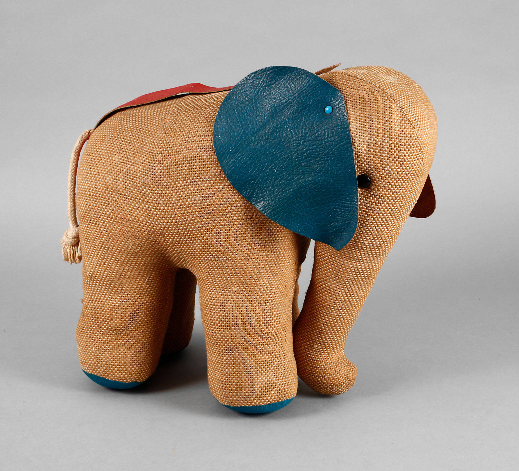 Spielzeug-Elefant Renate Mueller