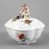 Meissen Deckelterrine mit Putto