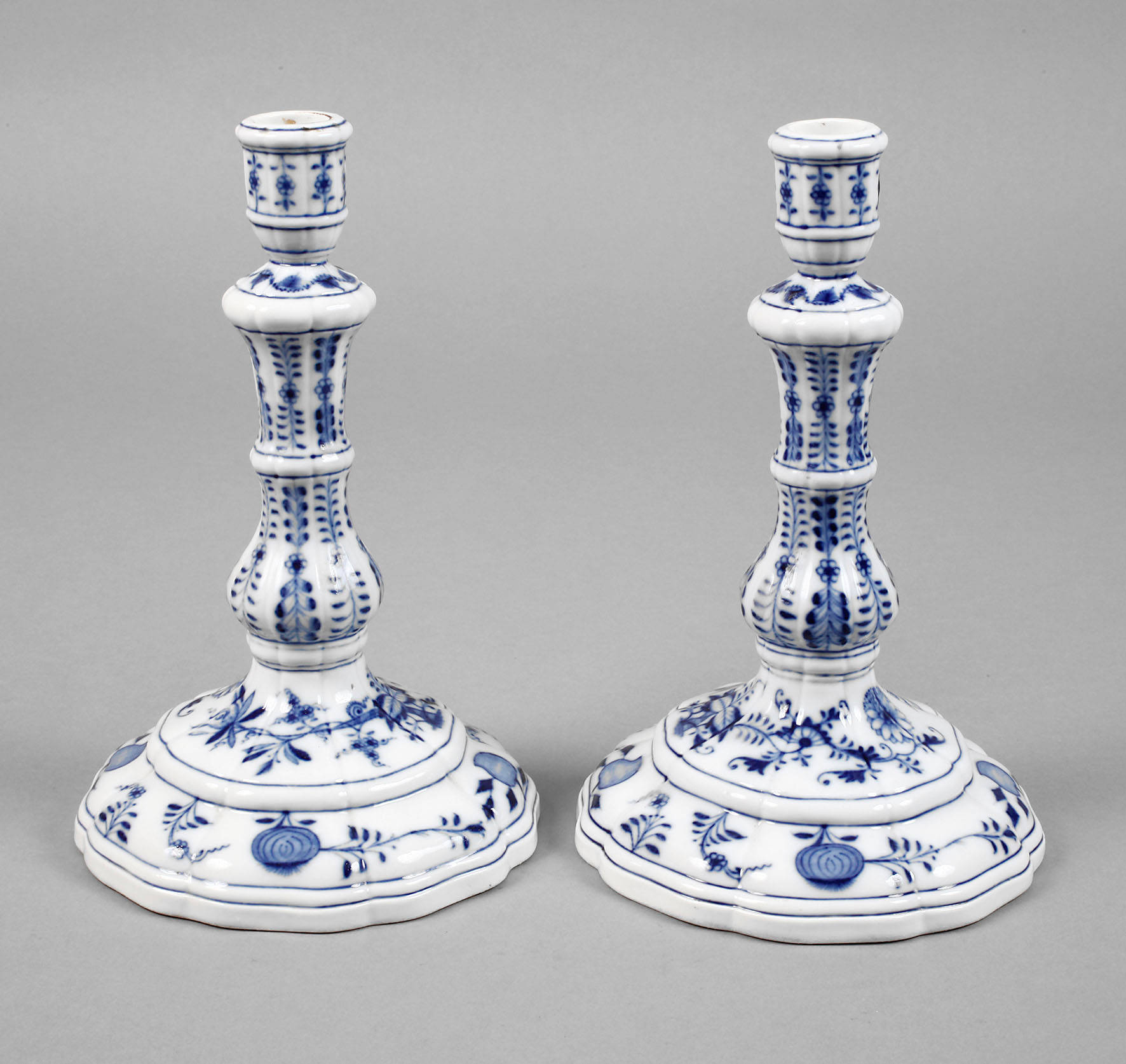 Meissen Paar Kerzenleuchter Zwiebelmuster