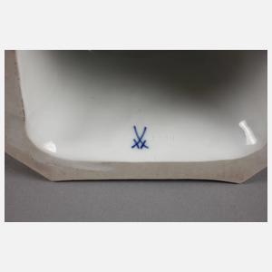 Meissen Figurengruppe ”Freimaurer mit Mops”