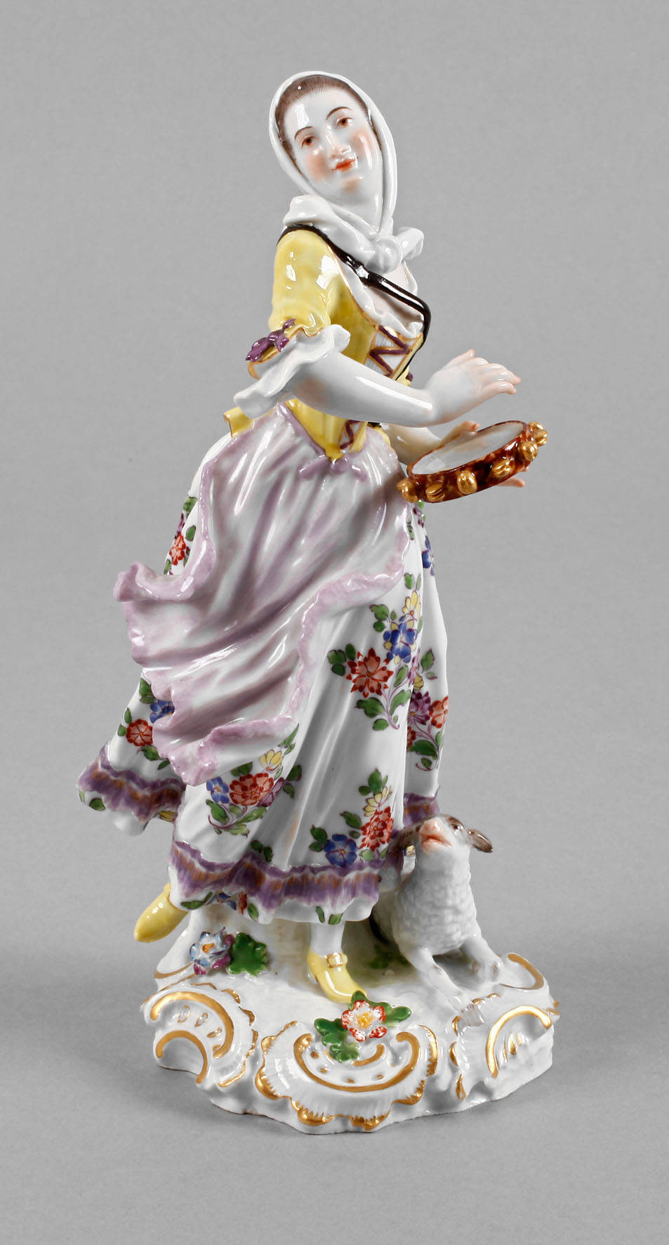 Meissen Schäferin mit Tamburin