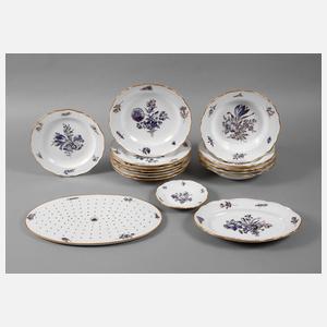 Meissen Restservice ”Blaue Blume mit Insekten”