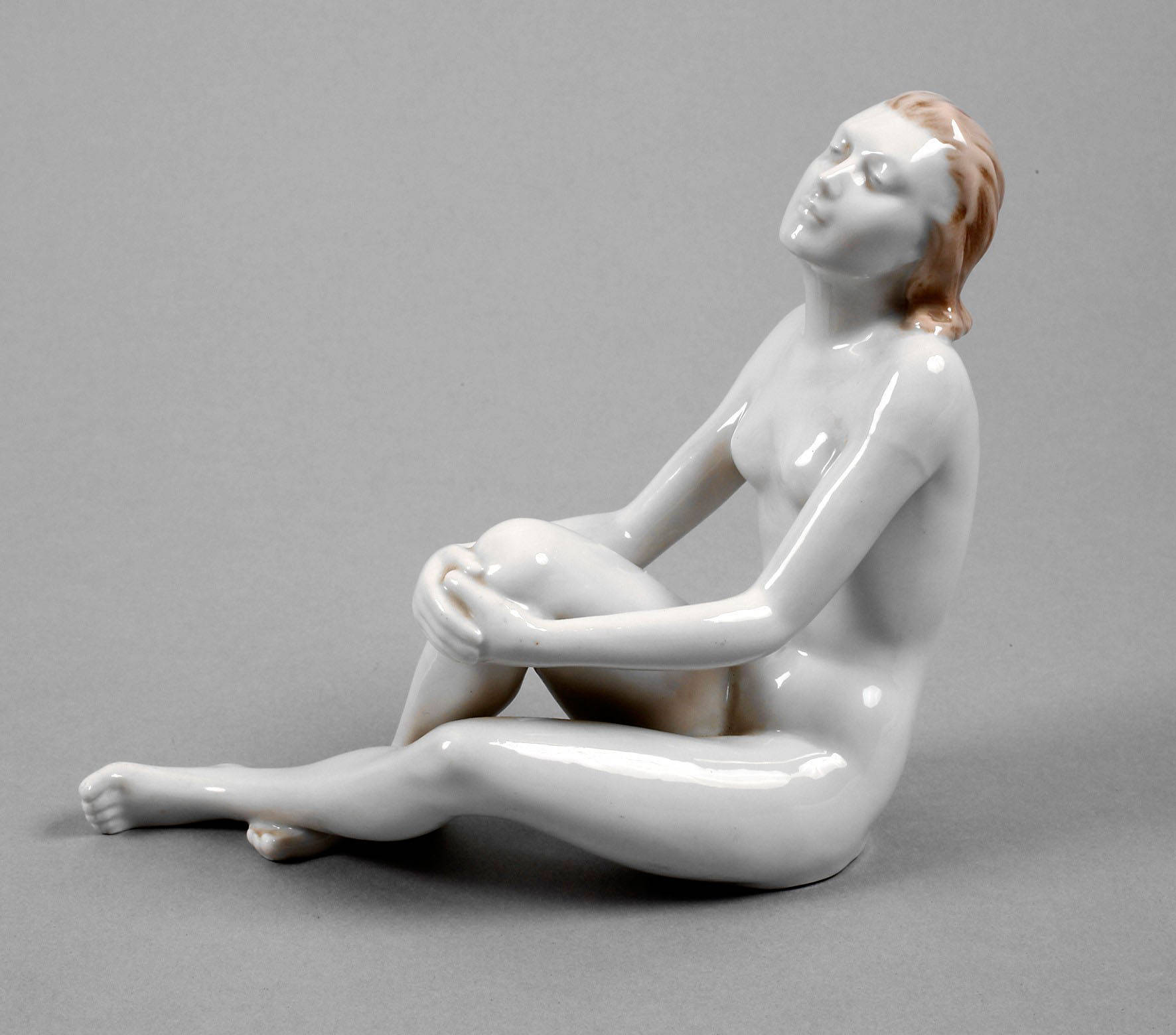 Metzler & Ortloff Ilmenau sitzender weiblicher Akt