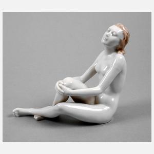 Metzler & Ortloff Ilmenau sitzender weiblicher Akt