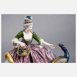 Volkstedt Rokokodame mit Pfau