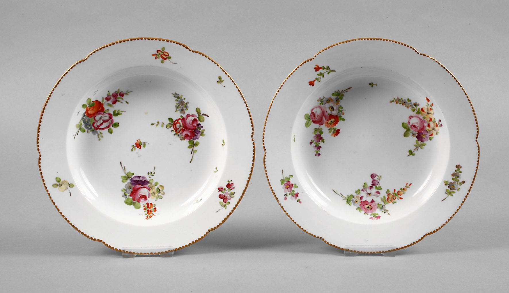 Zwei Suppenteller Volkstedt