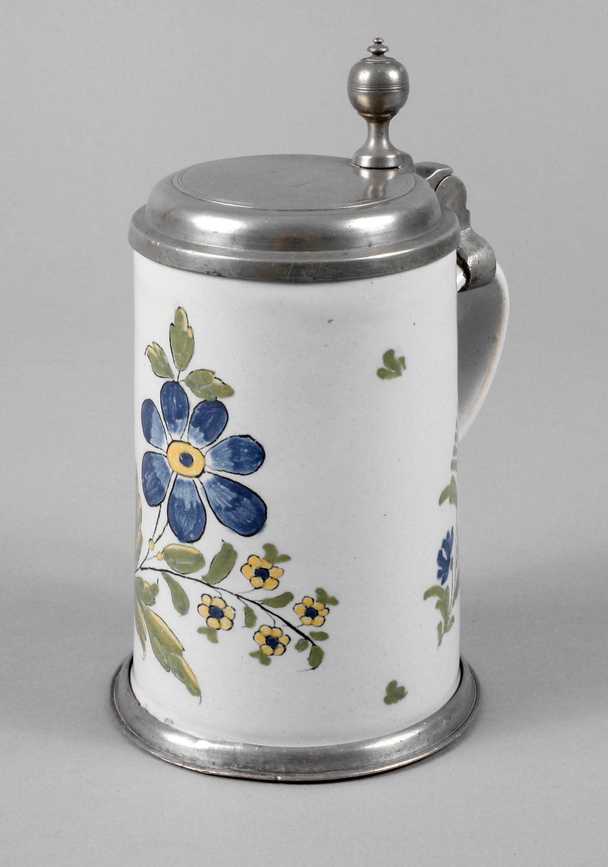 Bayreuther Fayence-Walzenkrug