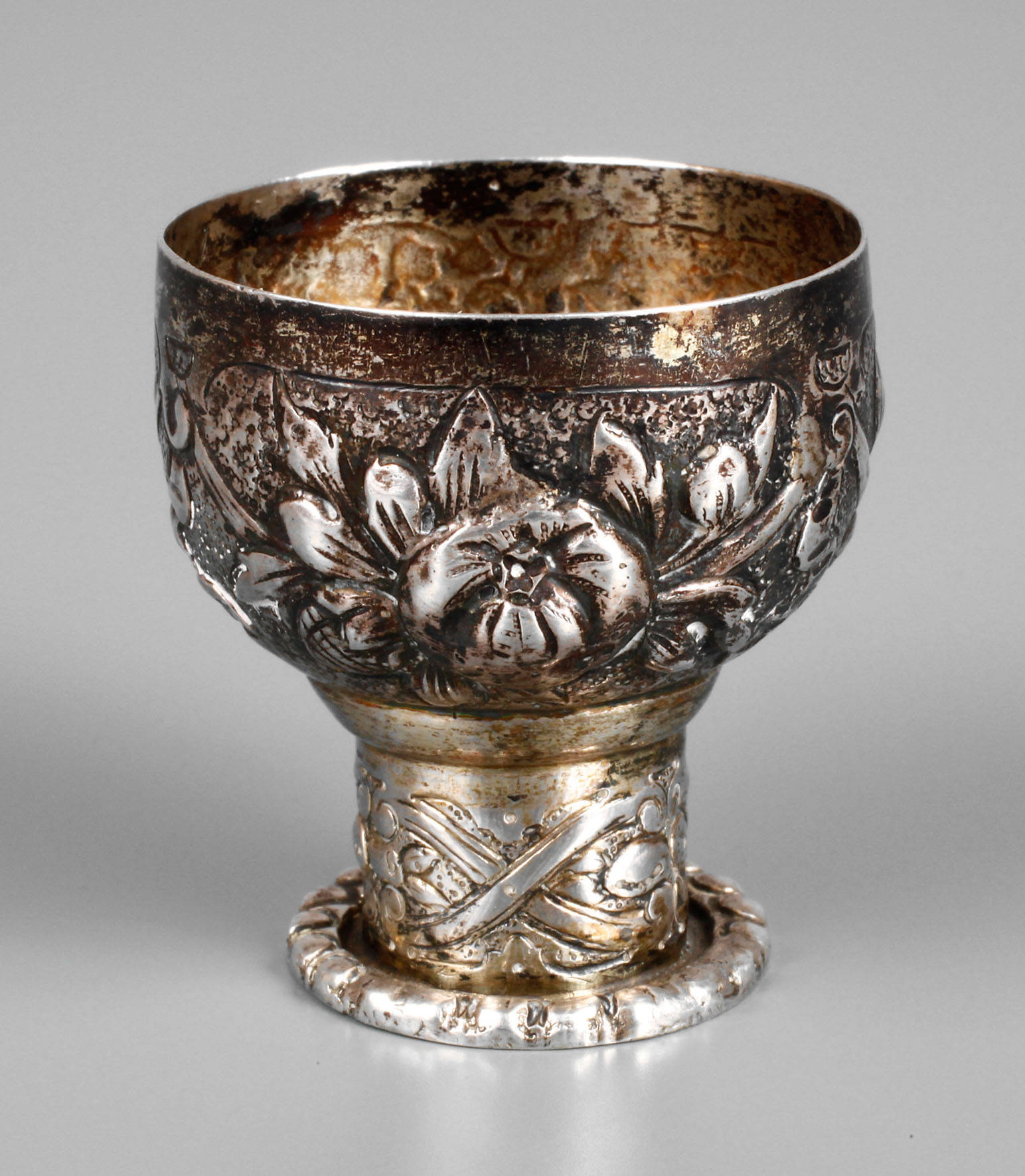 Kleiner Silberbecher