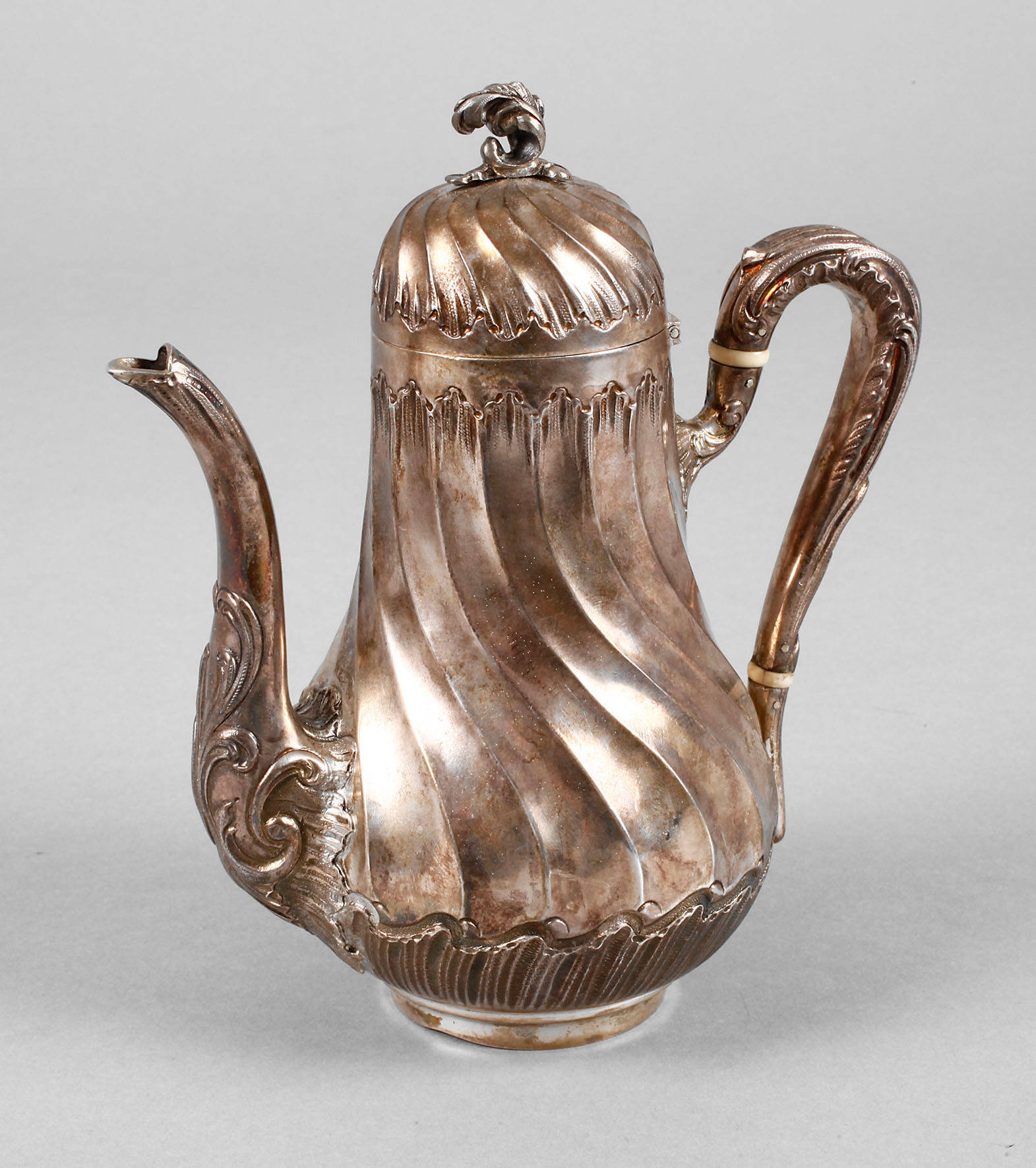 Silberkännchen Frankreich