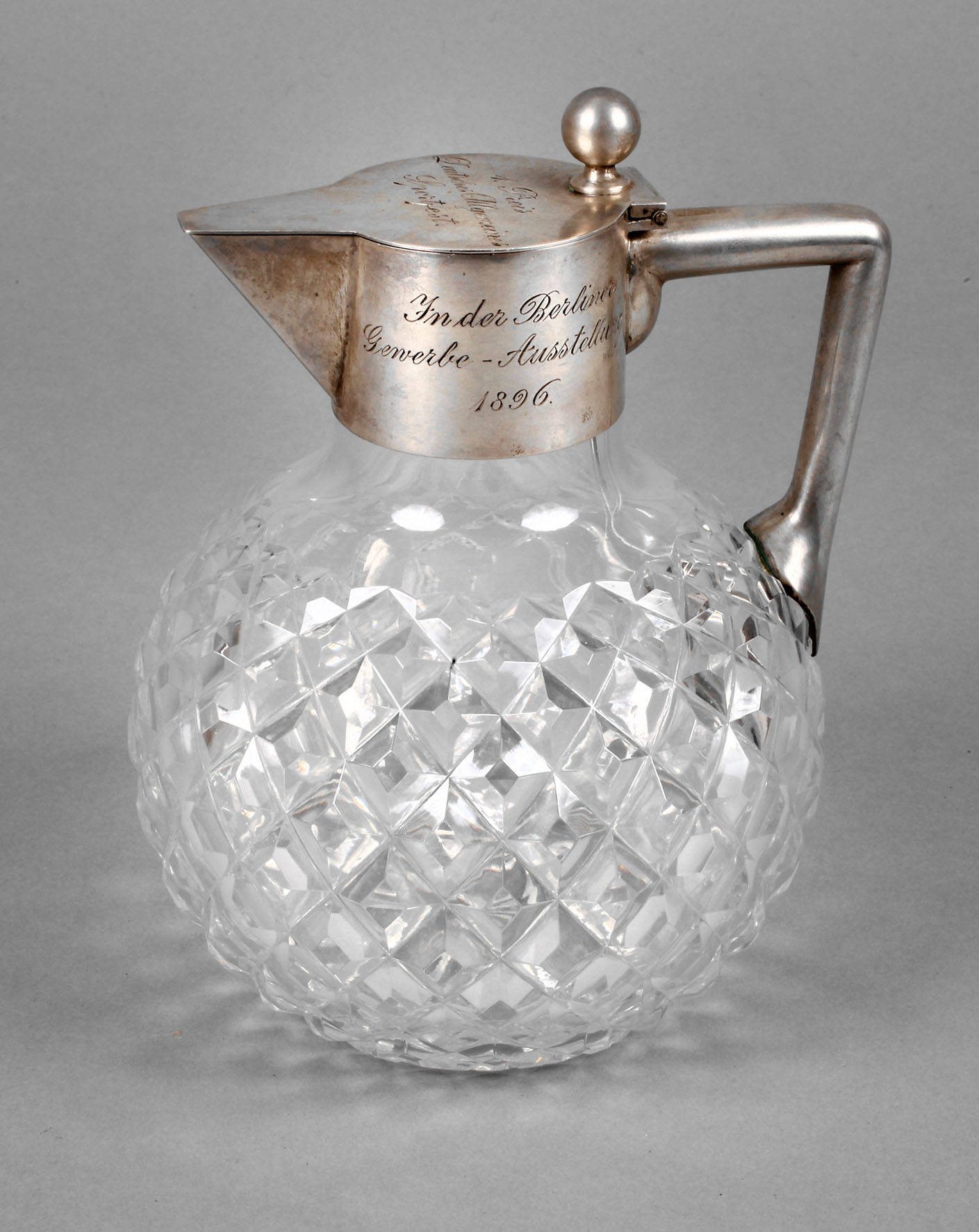 Karaffe mit Silbermontierung