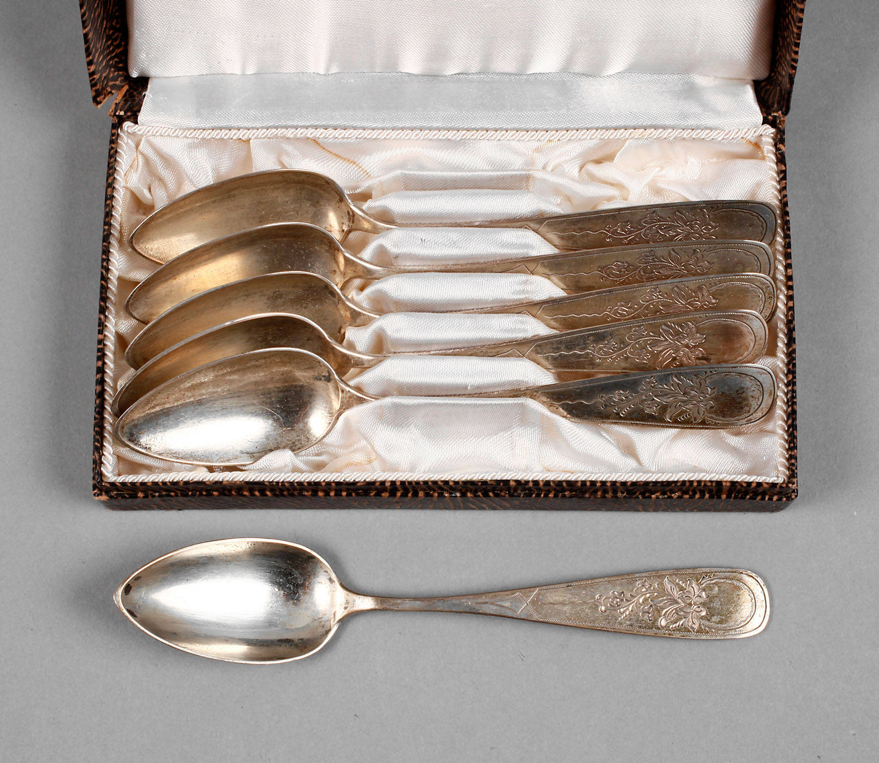 Sechs Kaffeelöffel Silber