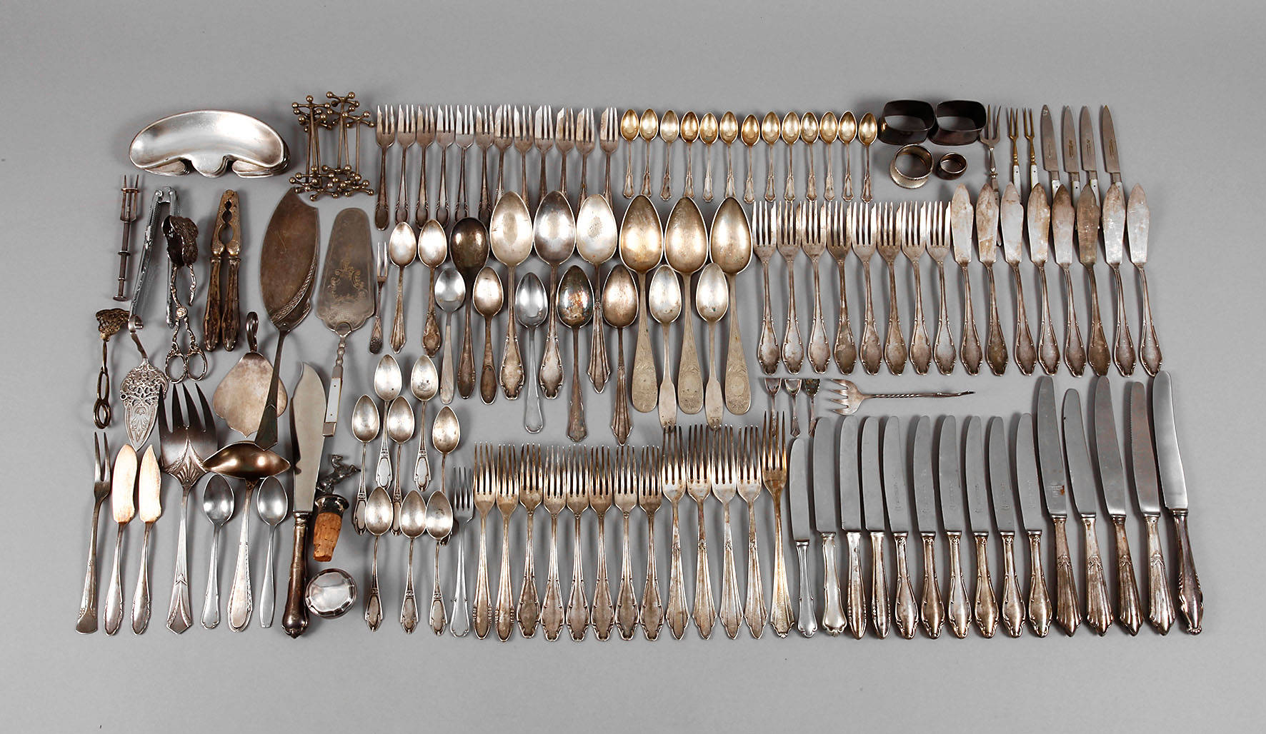 Großes Besteckkonvolut 1900-1930